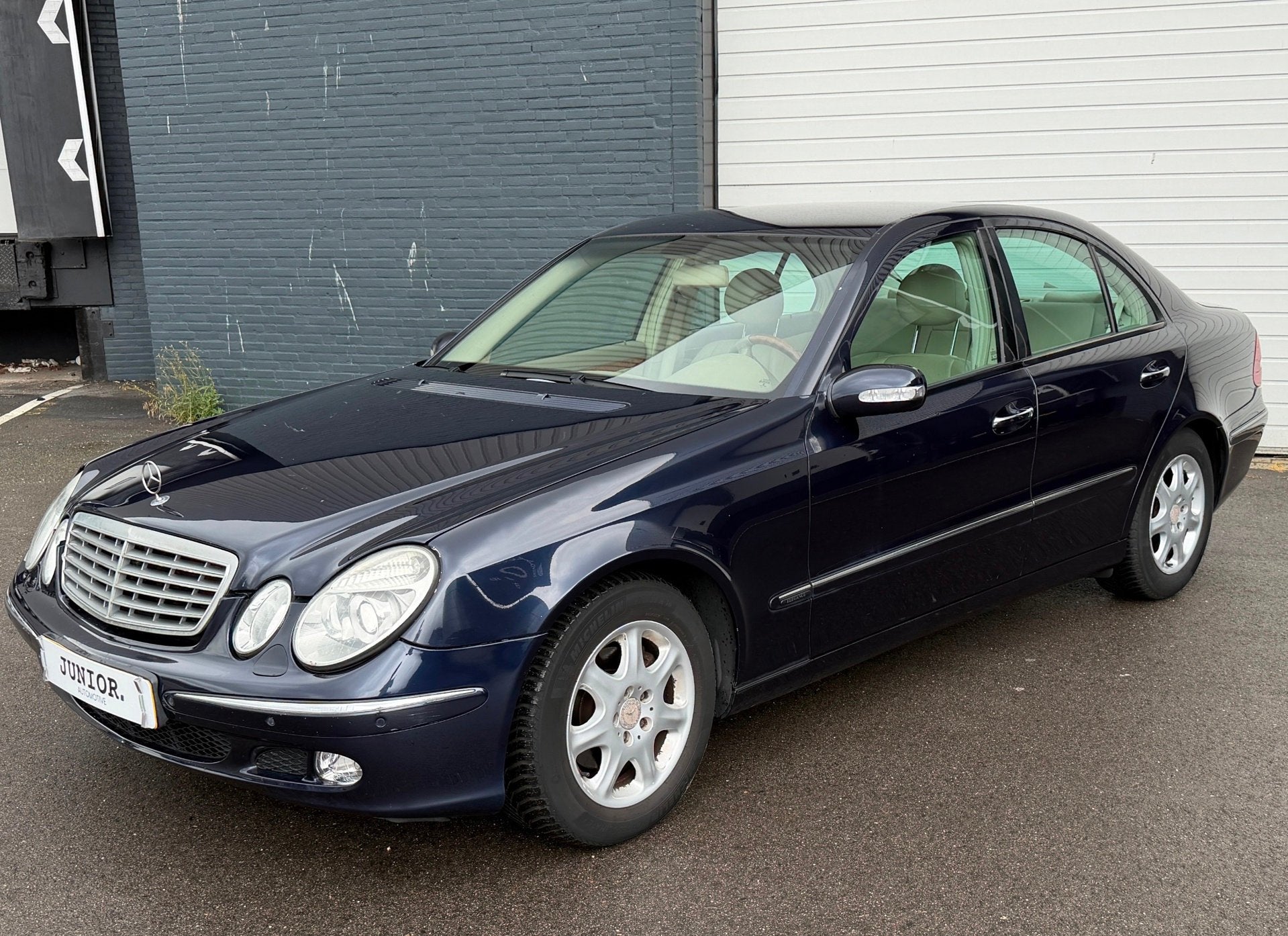 Mercedes-Benz E-klasse 320 CDI Elegance AUTO/LEDER/MEMORY/CR, Automaat, Achterwielaandrijving, Gebruikt, 197 €/maand