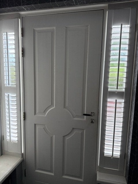 Shutters (diverse maten) €25 per stuk, Ophalen, Zo goed als nieuw