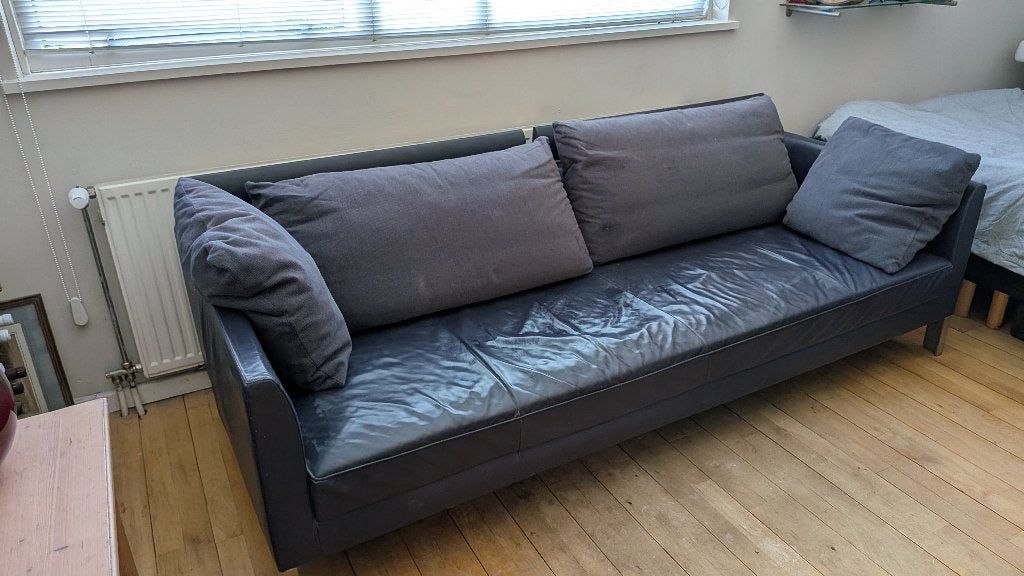 Montis designbank Axium .ontwerper: Gijs Papavoine., Ophalen, Gebruikt, Leer, Driepersoons