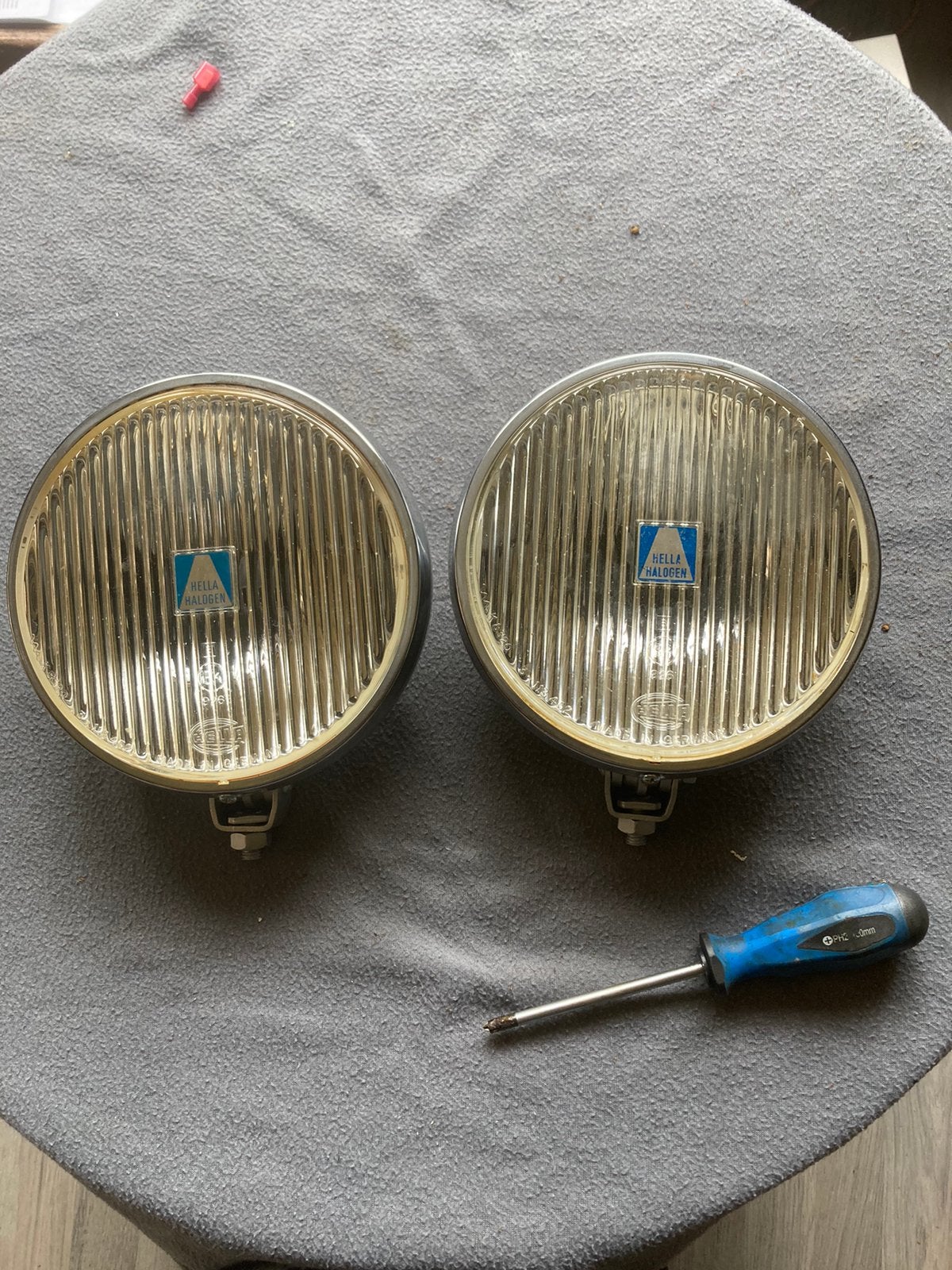 Oldtimer 2 Hella witte mistlampen type 170, Auto-onderdelen, Ophalen of Verzenden, Gebruikt