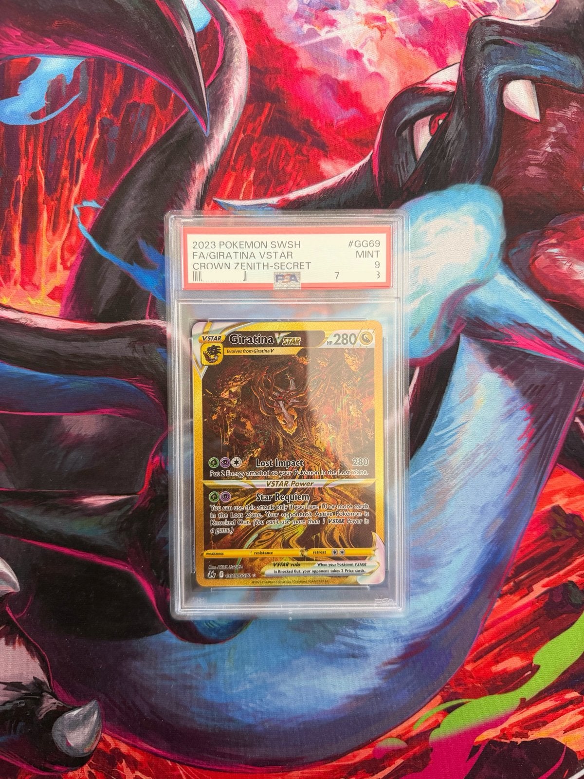 PSA 9 Giratina VSTAR Secret Rare Pokémon Kaart (Crown Zenith, Ophalen of Verzenden, Zo goed als nieuw, Losse kaart