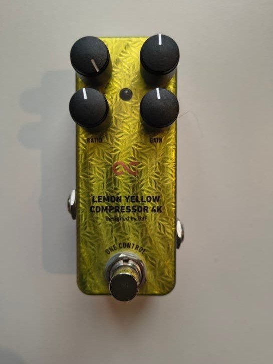 One Control Lemon Yellow Compressor 4K - Gitaarpedaal, Muziek en Instrumenten, Ophalen of Verzenden, Zo goed als nieuw, Compressor