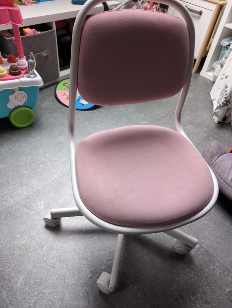 Orfjall kinder bureaustoel ikea, Huis en Inrichting, Bureaustoelen, Ophalen, Zo goed als nieuw, Zwart