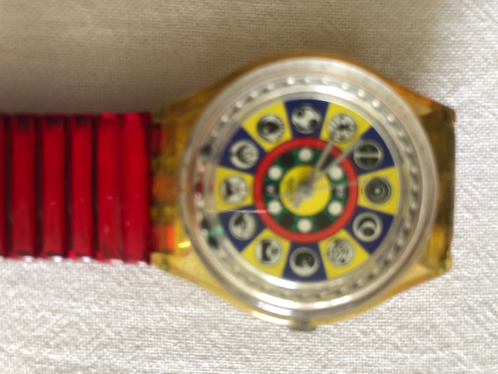 SWATCH, met spelelement, Ophalen of Verzenden, Kunststof, Swatch