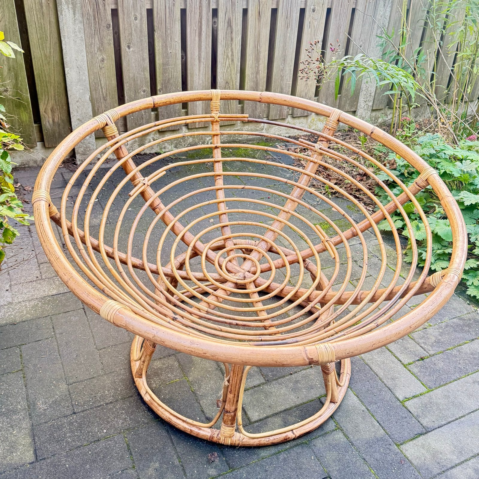 Rotan Papasan stoel met kussen, Huis en Inrichting, Ophalen, Gebruikt, Overige kleuren, Riet of Rotan