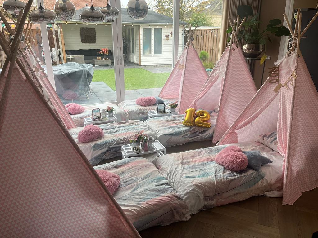 Slaapfeestje kinderfeestje tipi’s te huur, Ophalen of Verzenden, Zo goed als nieuw, Overige