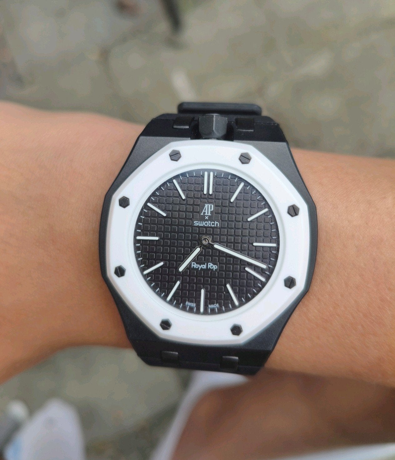 AP x Swatch, Royal pop, MECHANISCHE AUTOMATISCH UURWERK,, Overige materialen, Polshorloge, Nieuw, Ophalen of Verzenden