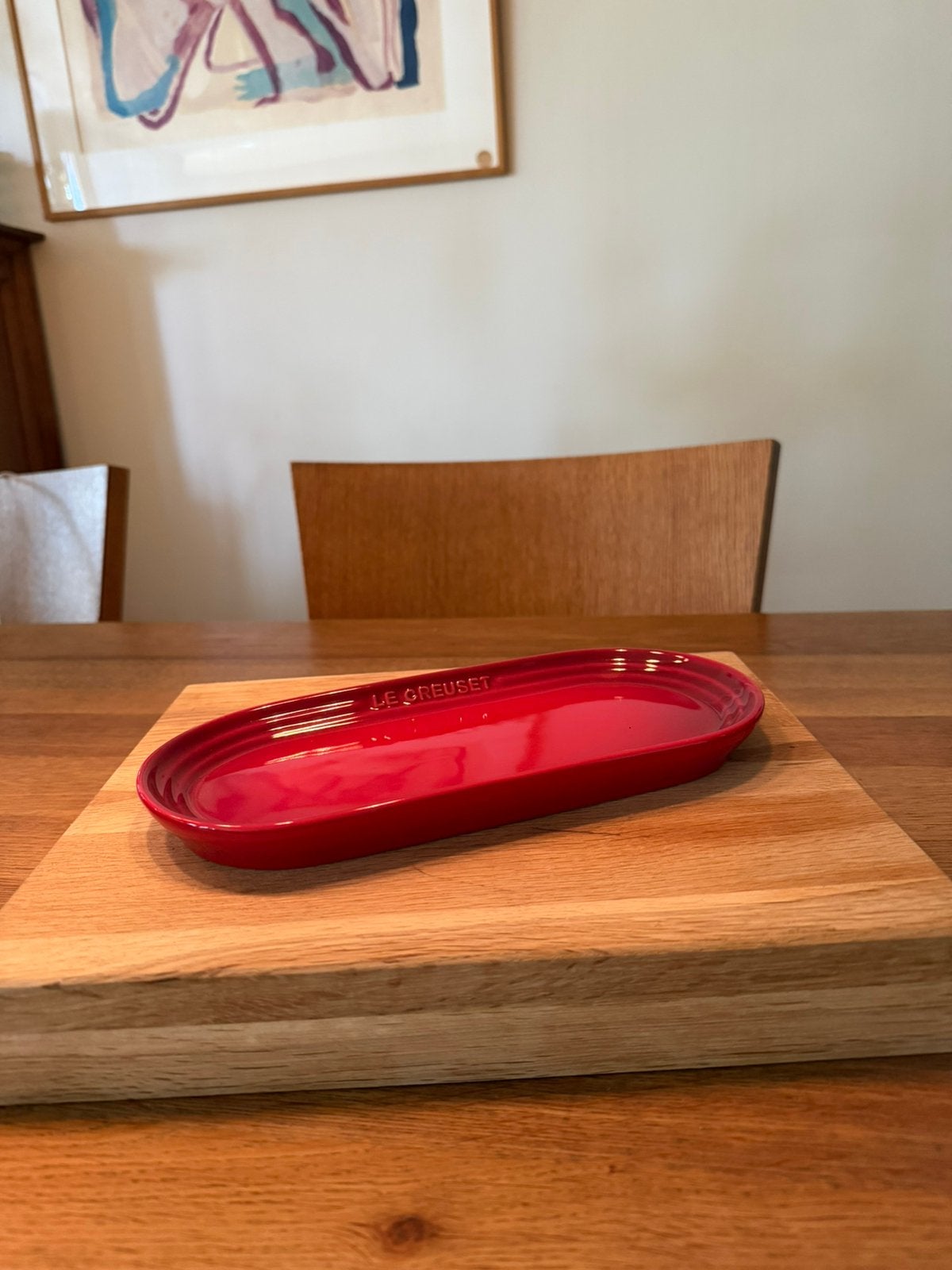 Le Creuset Oblong Plate ovale sushi schaal 25 cm kersenrood, Ophalen of Verzenden, Zo goed als nieuw, Rond
