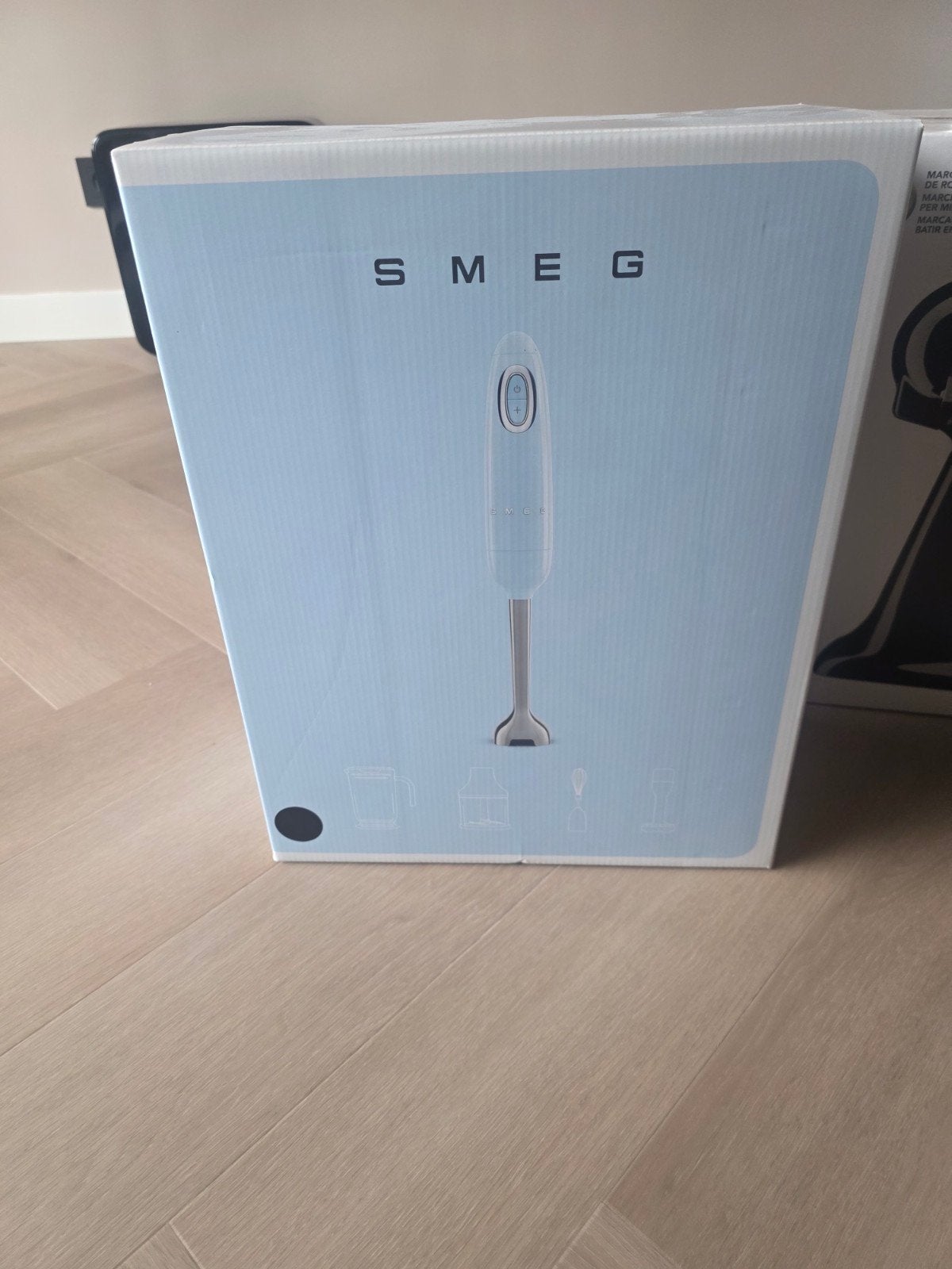 Smeg Staafmixer - Nieuw in doos, Witgoed en Apparatuur, 1 tot 2 liter, Nieuw, 3 snelheden of meer, Ophalen of Verzenden