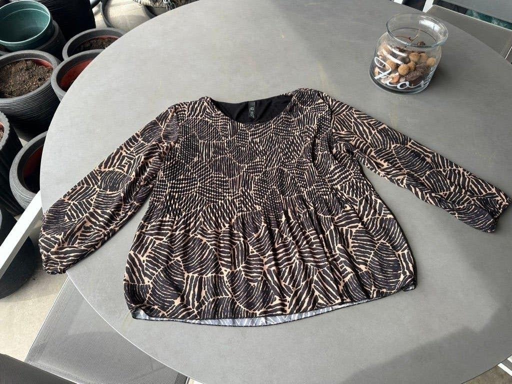 Zwart/bruine Iz Naiz plissé top, maat XL, Maat 46/48 (XL) of groter, Iz Naiz, Zo goed als nieuw, Lange mouw