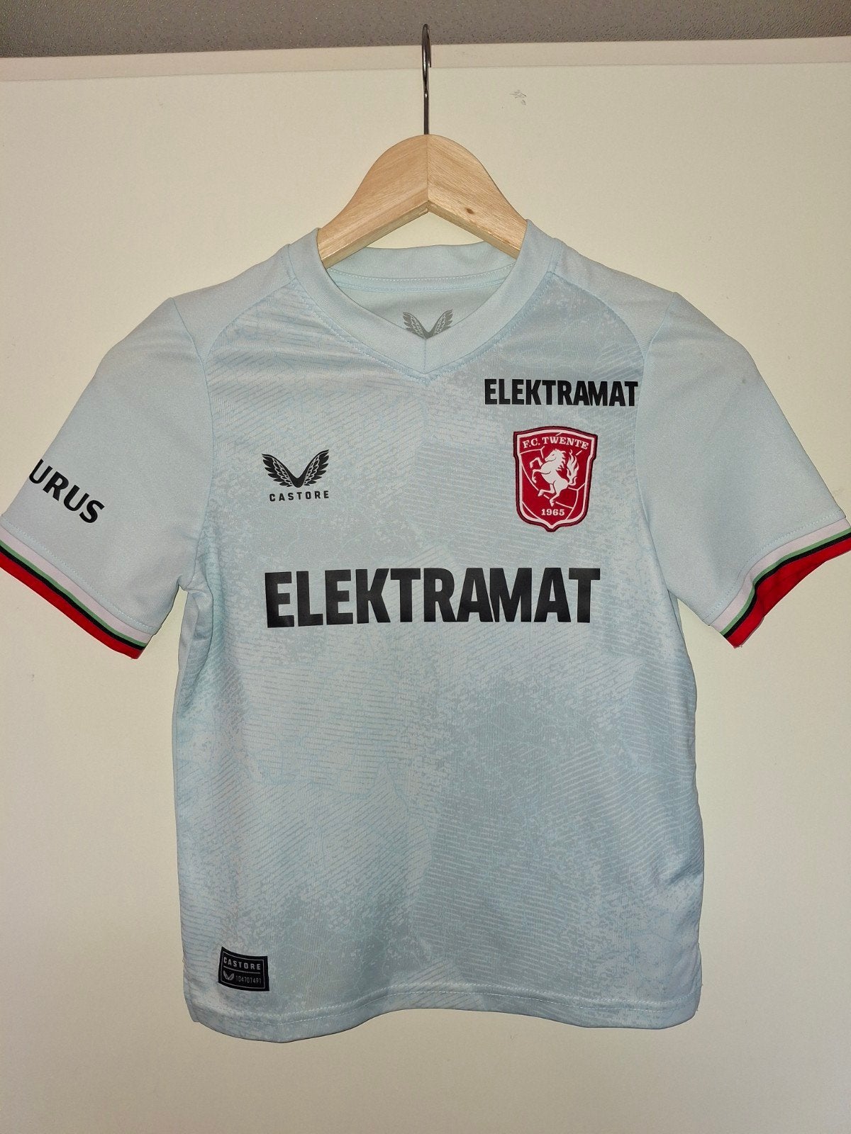 Fc Twente uitshirt 2024-2025 kinder maat 134 cm, Verzamelen, Ophalen of Verzenden, Zo goed als nieuw