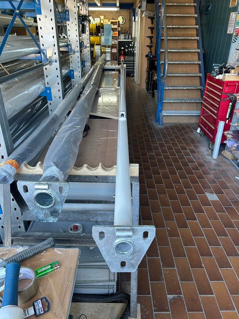 Zgan 7 meter aluminium vlaggenmast, koord in mast,kantelbaar, Ophalen, Zo goed als nieuw