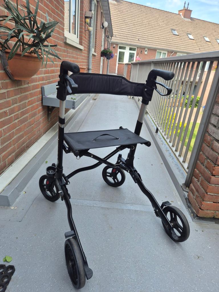Fripac rollator lichtgewicht, Ophalen of Verzenden, Opvouwbaar