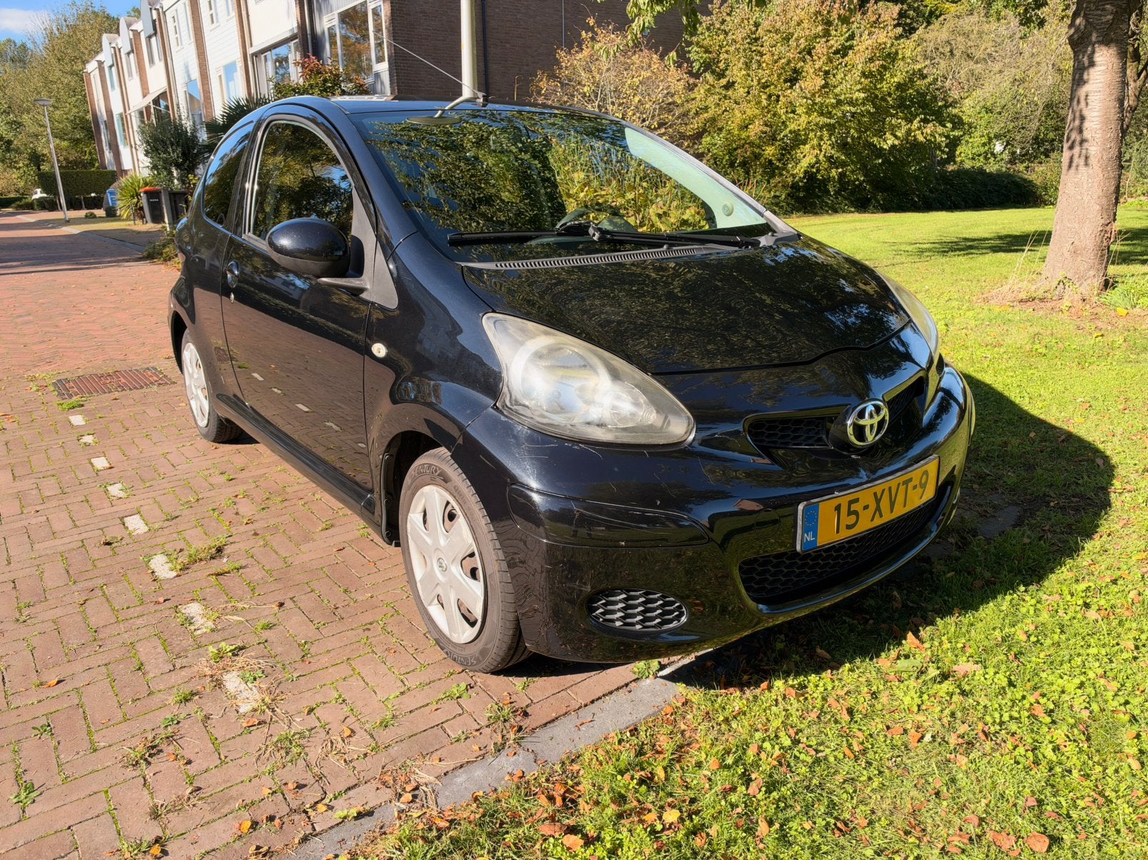 Toyota Aygo 1.0 – 2011 – 230.000 km – Opknapper, Voorwielaandrijving, Stof, 4 stoelen, Bedrijf