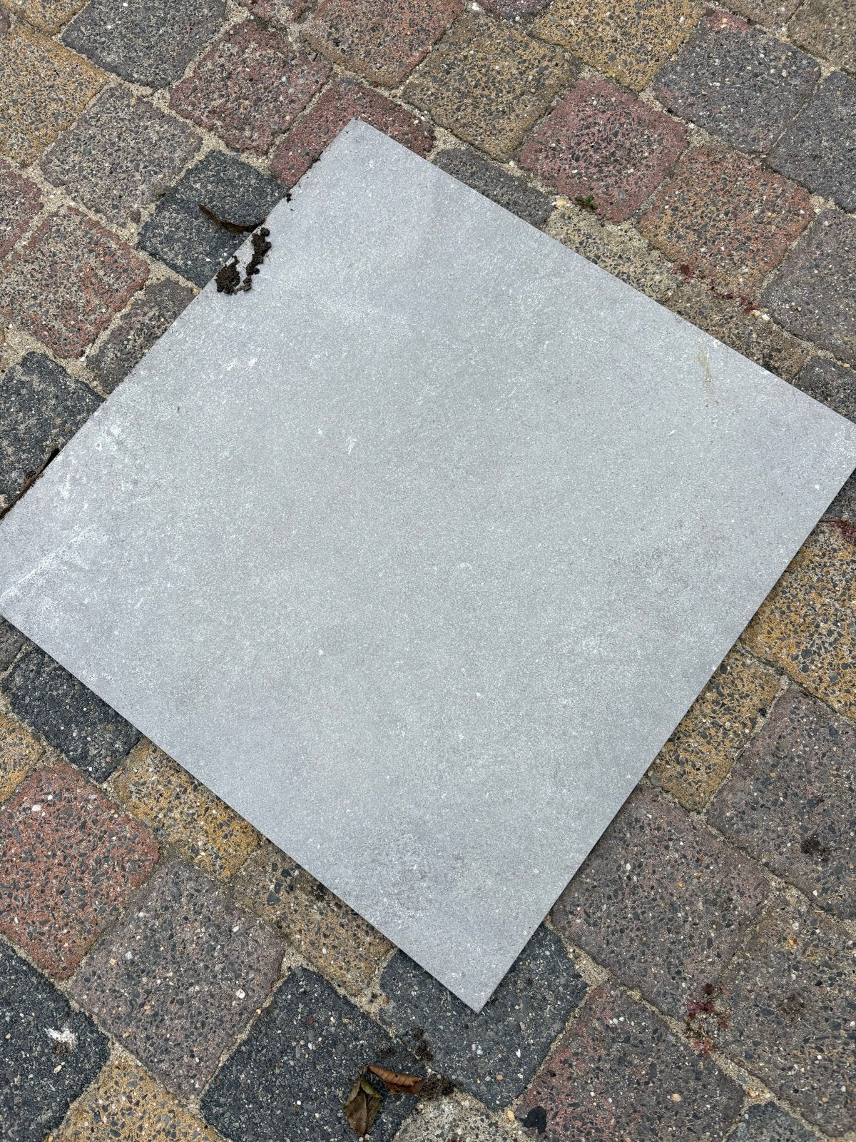 Laatste kans Gratis 7 x Badkamer tegel 60x60 - Nieuwstaat, 60 cm of meer, Keramiek, Nieuw, Ophalen of Verzenden