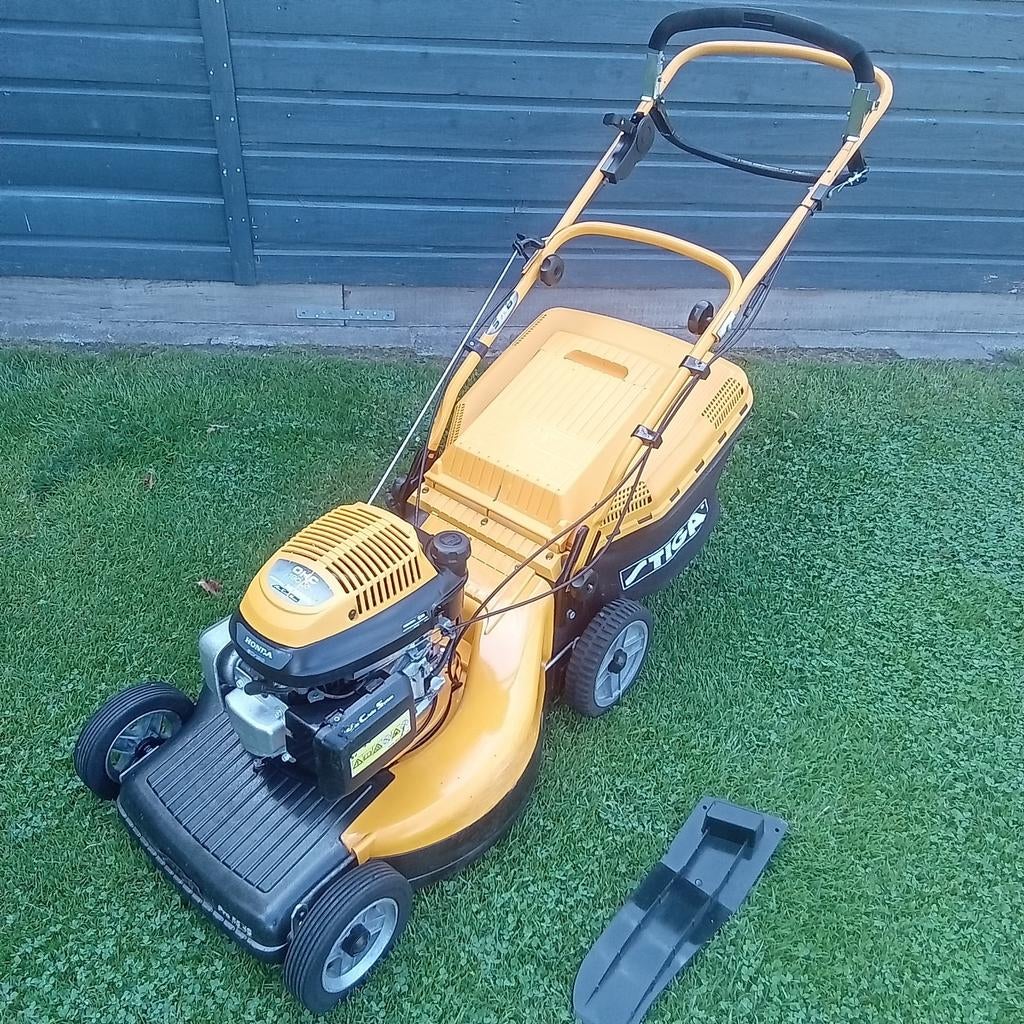 STIGA PRO GRASMAAIER ZELFRIJDEND MULCH BENZINE MAAIER, Ophalen, Cirkelmaaier, Gebruikt, Stiga