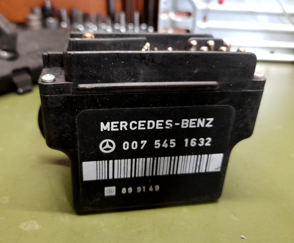 Gloeirelais Mercedes 124 - 201 - 126 diesels, Ophalen of Verzenden, Gebruikt, Mercedes-Benz