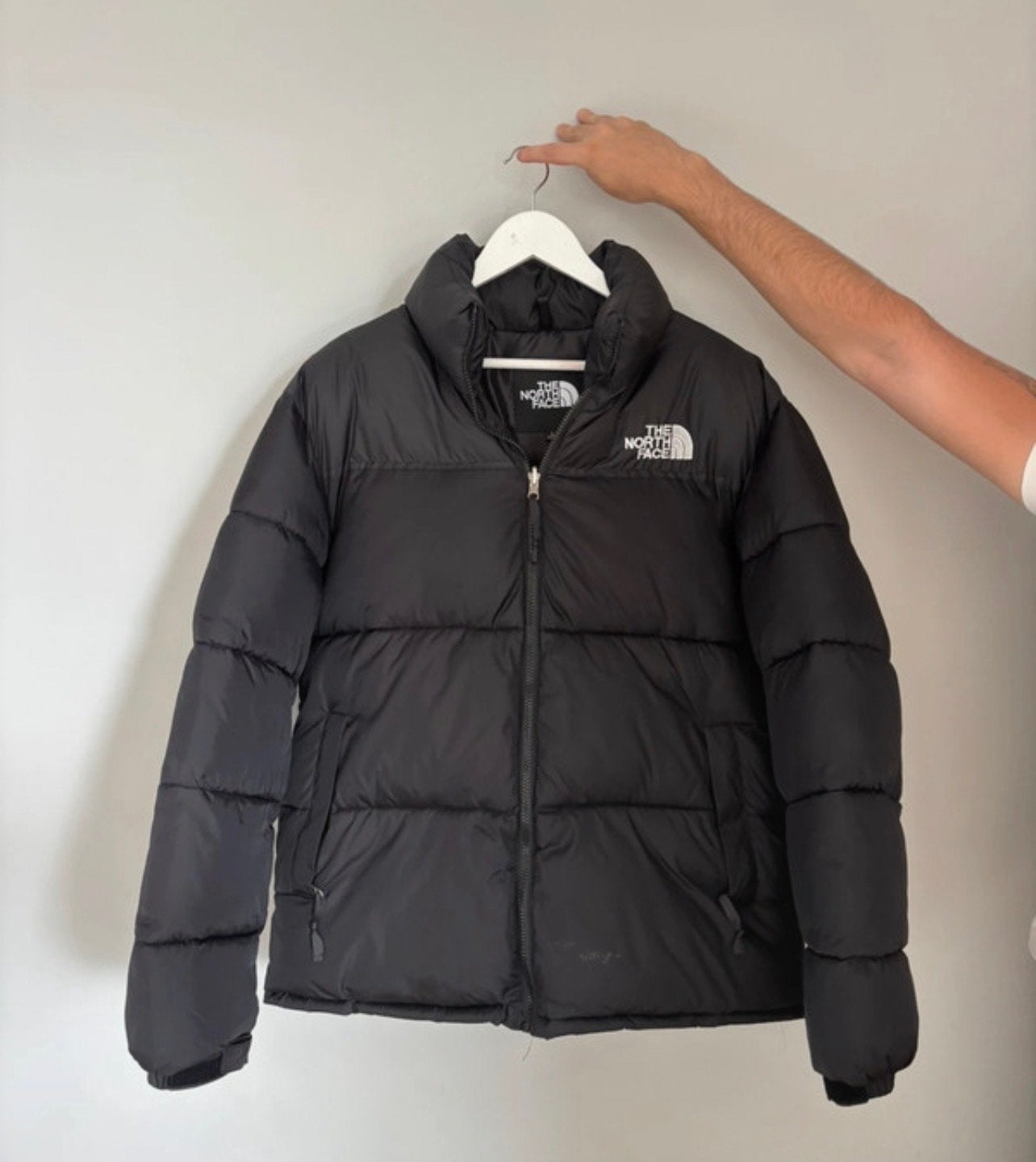 The North Face Nuptse 700 Puffer Jas Zwart, Kleding | Dames, Jassen | Winter, Zo goed als nieuw, Maat 42/44 (L), Zwart, Ophalen of Verzenden