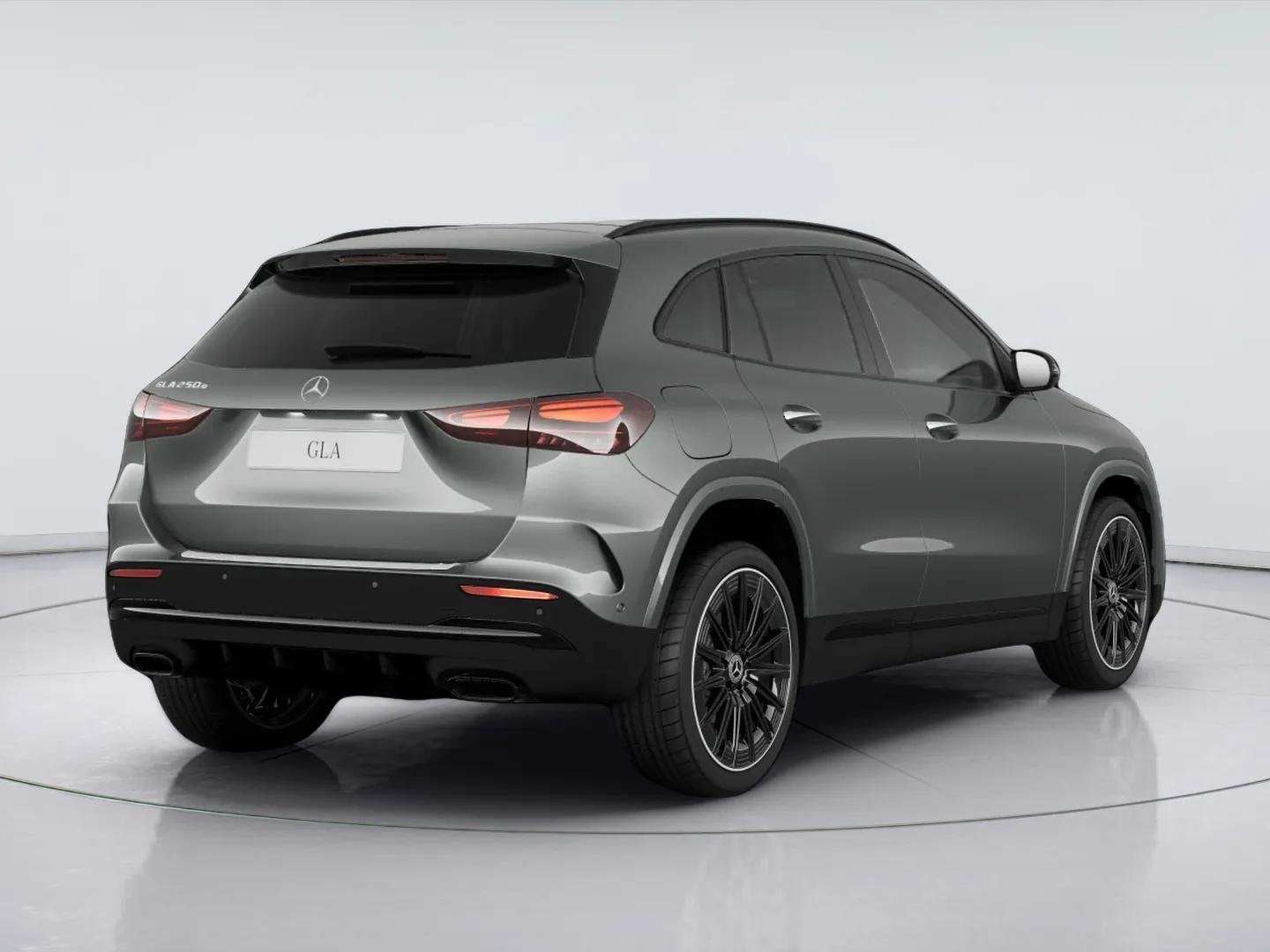 Mercedes-Benz GLA 250 e 140 Years Edition, Auto's, 1800 kg, Euro 6, 4 cilinders, 16 kWh