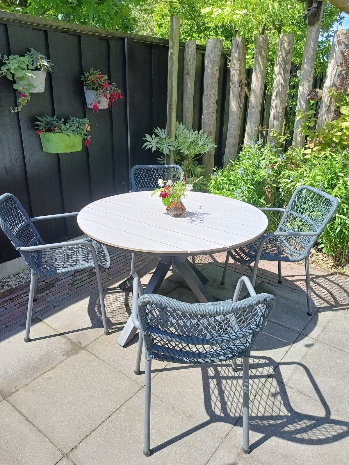 4 Antraciete draad-tuinstoelen, Tuin en Terras, Tuinstoelen, Ophalen of Verzenden, Gebruikt, Metaal