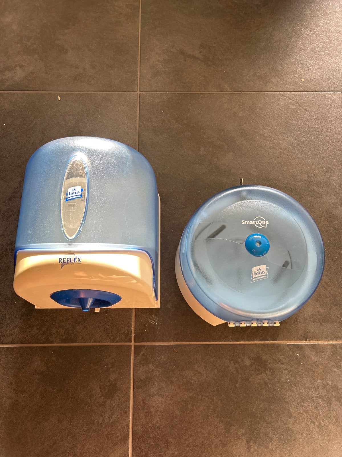 Lotus Professional SmartOne en Reflex handdoekdispensers, Ophalen of Verzenden, Gebruikt