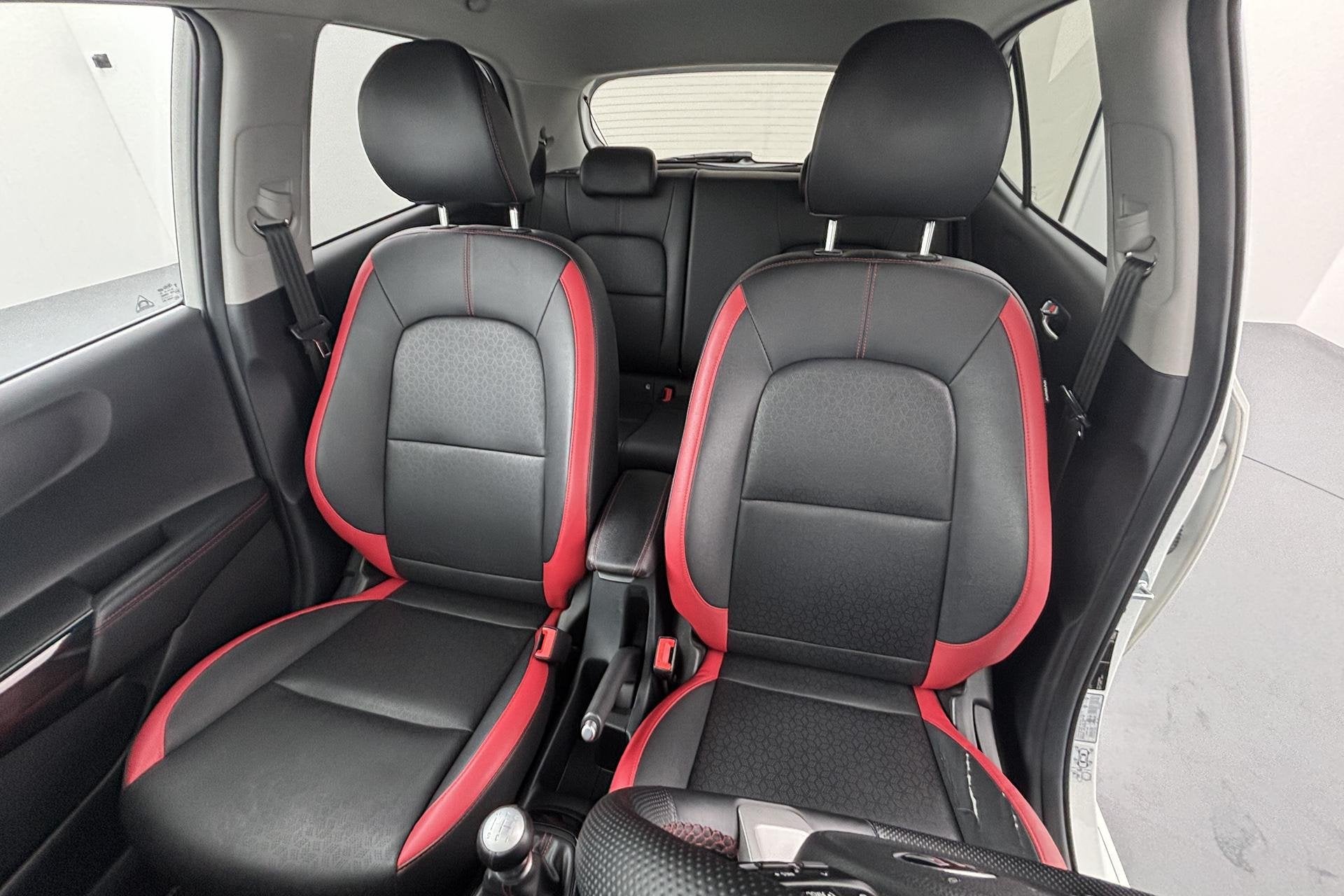 Foto 20 van Kia Picanto 1.0 DPi GT-Line Doorgereden en toch fris in uitr