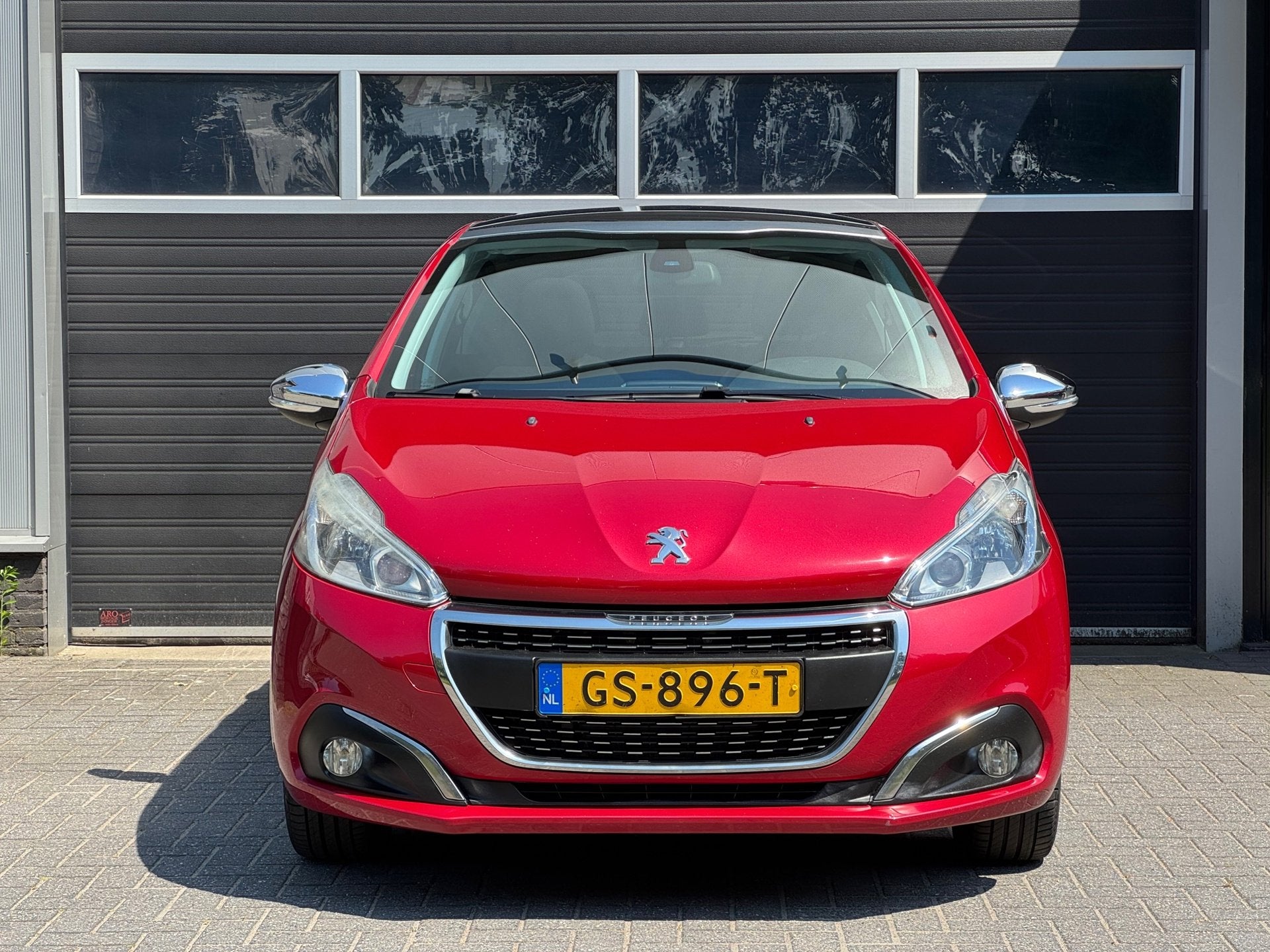 Peugeot 208 1.2 PureTech Allure Automaat, Pano, Navi, Cruise, Auto's, Gebruikt, Euro 6, 1199 cc, 49 €/maand