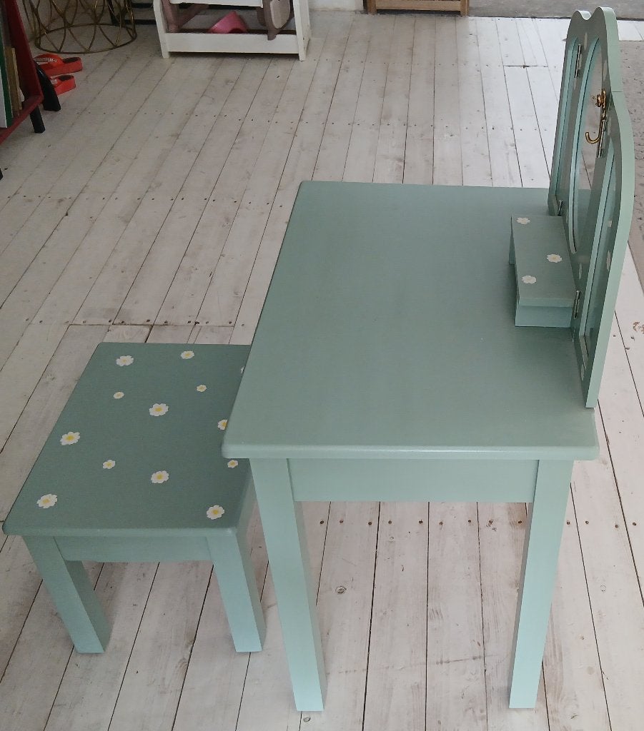 Kaptafel met krukje - Groen met bloemetjes, Ophalen, Gebruikt, Tafel(s) en Stoel(en)
