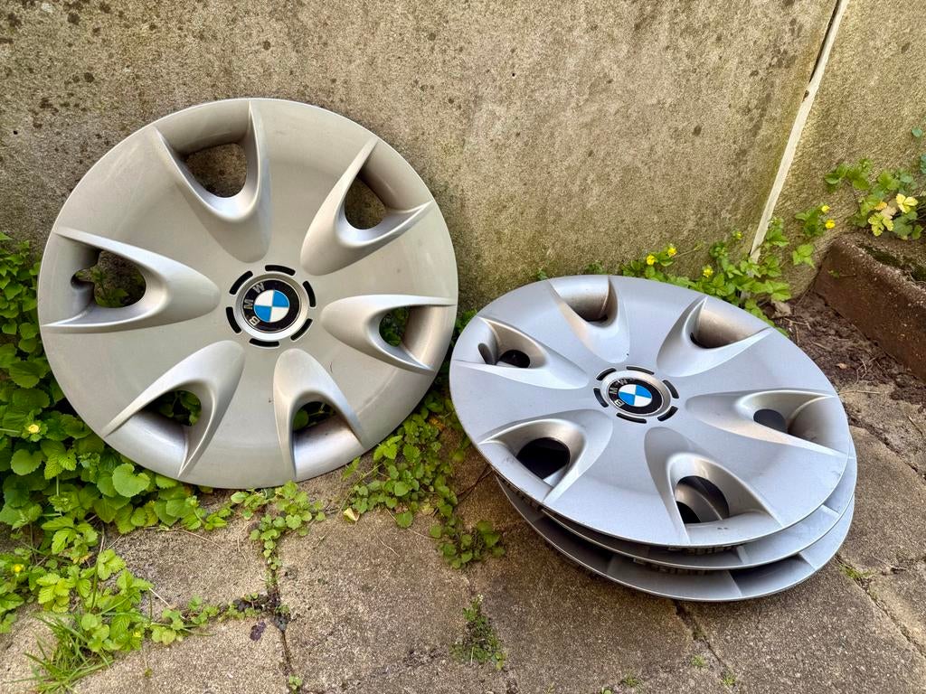 BMW 17 inch wieldoppen - Set van 4, Ophalen, Gebruikt