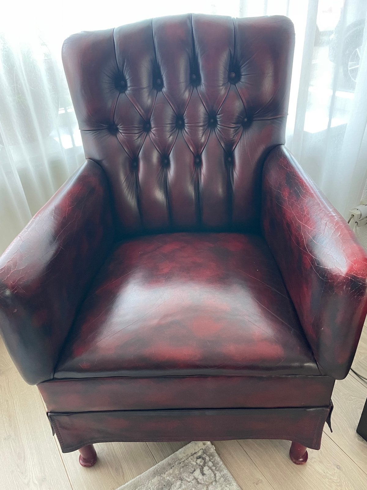 Leren fauteuil antiek rood, Huis en Inrichting, Fauteuils, Ophalen, Gebruikt, Minder dan 75 cm, Vintage