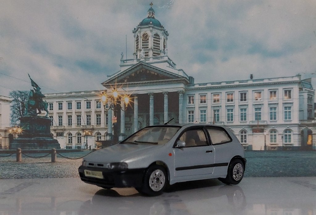 1:43 Fiat Bravo 1; 3-door hatchback 1996; Bburago: 4145, Ophalen of Verzenden, Gebruikt, Auto, Overige merken
