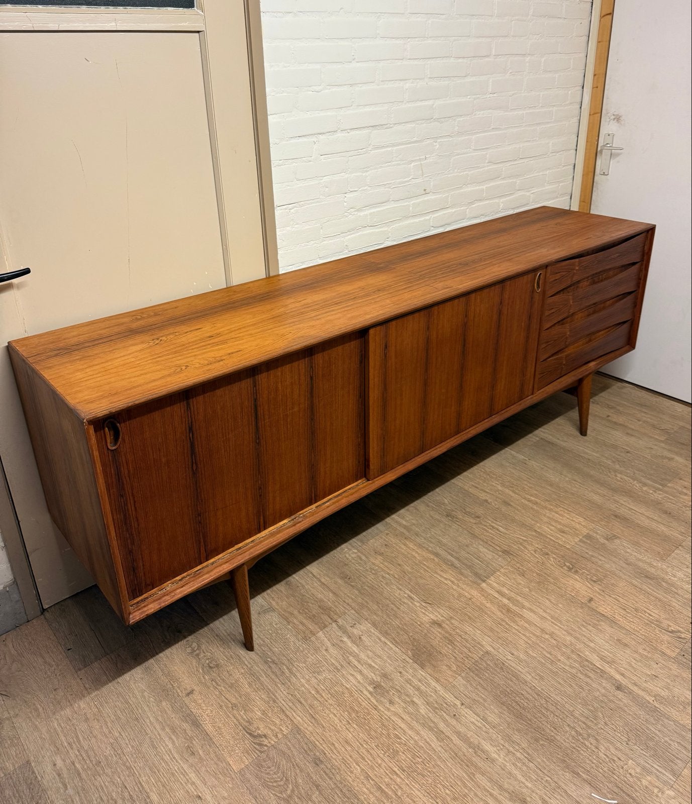 Vintage dressoir tv kast lades en schuifdeuren teak retro, Ophalen, Gebruikt, Met lade(s), 200 cm of meer
