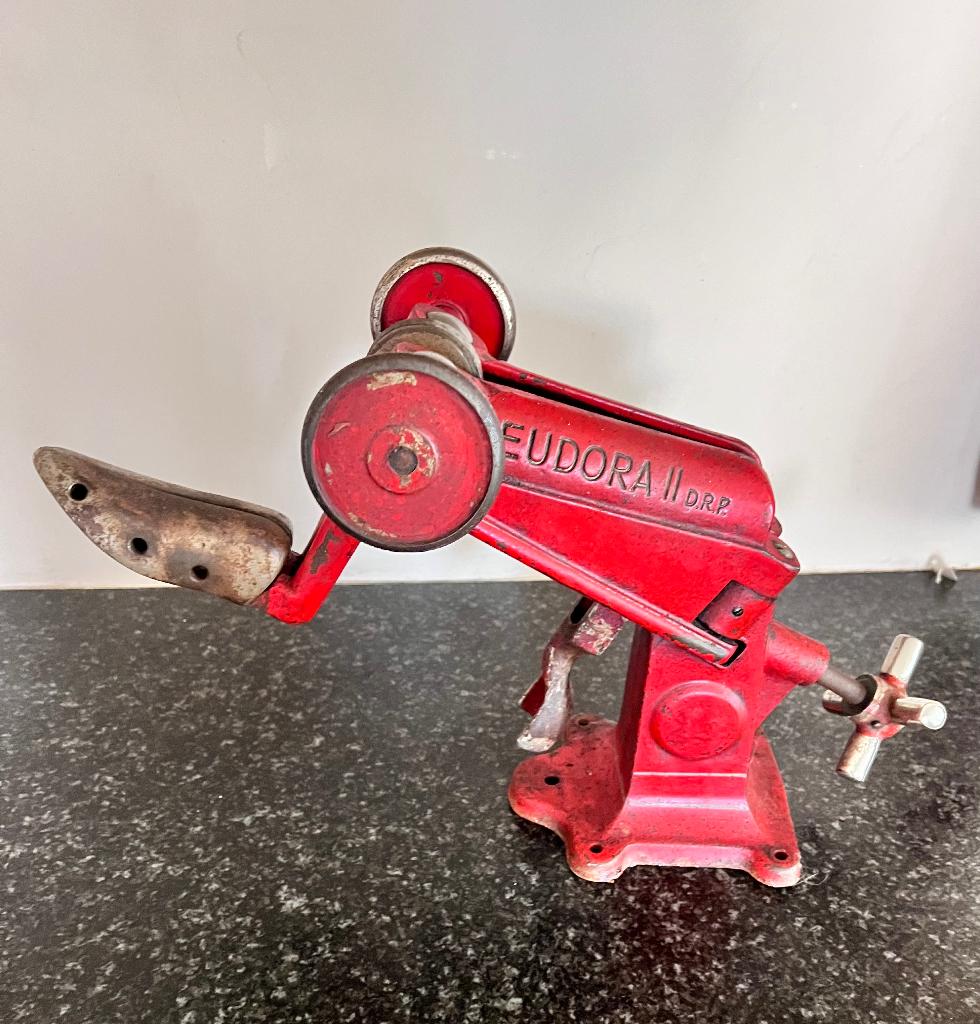 Brocante Metalen Schoenenlees, Antiek en Kunst, Ophalen of Verzenden