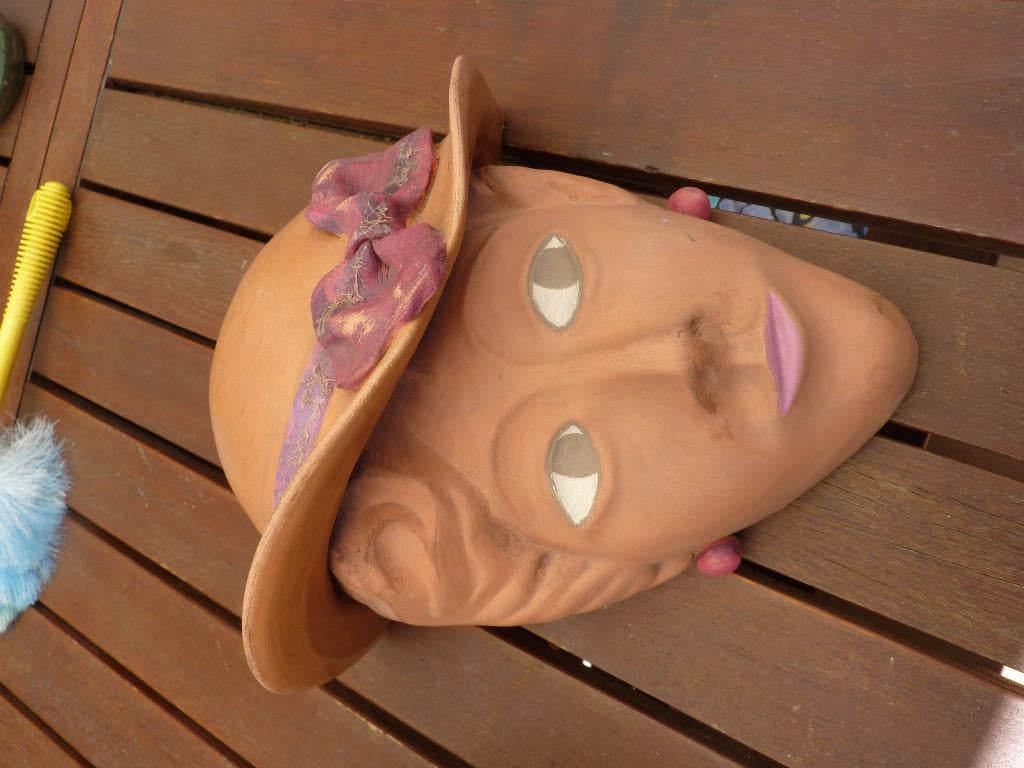 oud vrouwenmasker van terra cotta, Ophalen of Verzenden