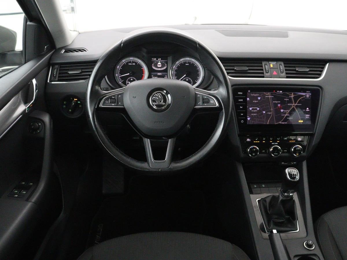 Skoda Octavia Combi 1.4 TSI Greentech Style Business | Stoel, Voorwielaandrijving, Stof, Gebruikt, 150 pk