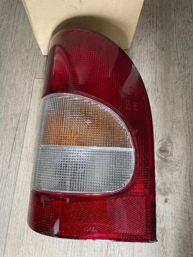 Nieuwe diversen auto onderdelen Hyundia H 100 H200, Ophalen of Verzenden, Nieuw