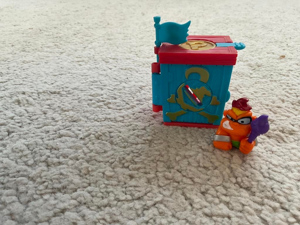 Piratix Actiefiguren Gevangenis met 2 Poppetjes en Wapens, Kinderen en Baby's, Speelgoed | Actiefiguren, Zo goed als nieuw, Ophalen of Verzenden