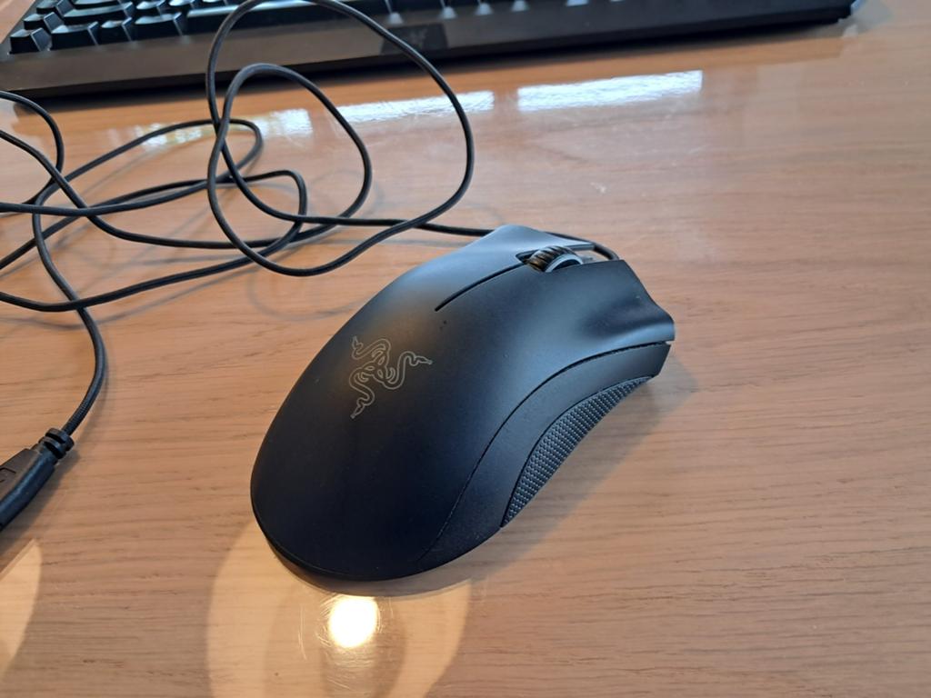 Razer DeathAdder Chroma Gaming Muis, Rechtshandig, Muis, Gebruikt, Gaming muis