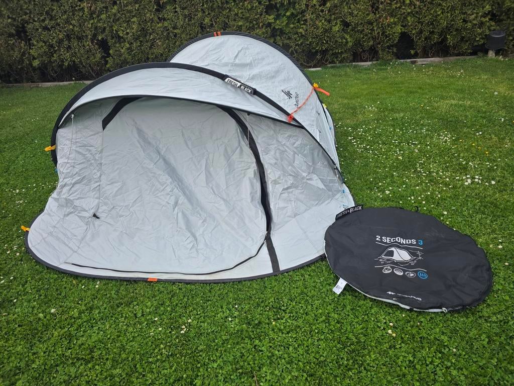 Quechua 2 Seconds 3 Fresh & Black tent - draagtas beschadigd, Caravans en Kamperen, Ophalen, Gebruikt, Tot en met 3