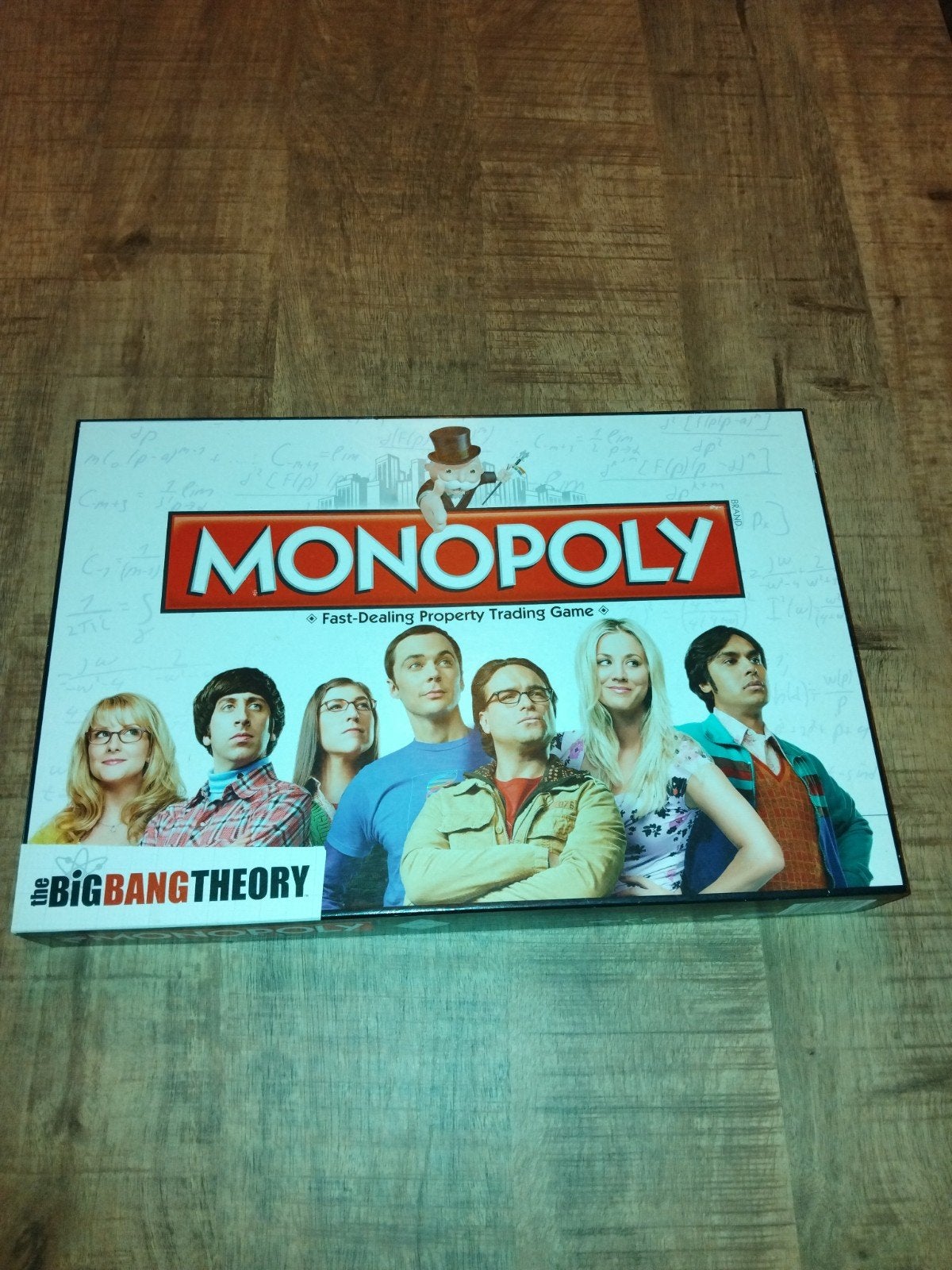 3 monopoly spellen (BIG BANG THEORY, DUEL MASTERS, AVENGERS, Ophalen of Verzenden, Zo goed als nieuw