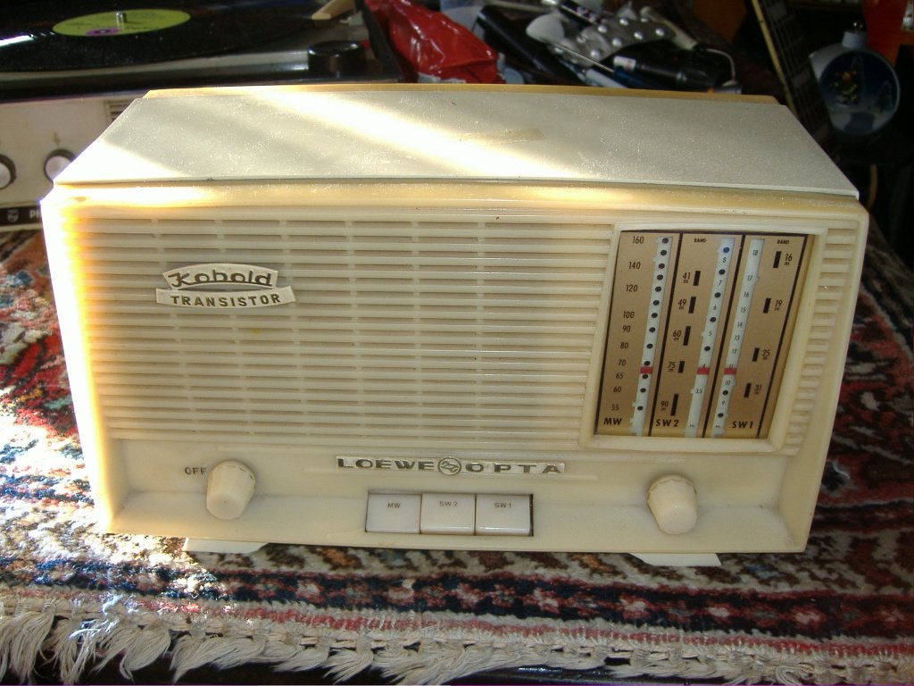 vintage loewe opta tranc radio, Ophalen of Verzenden, Gebruikt, Transistorradio