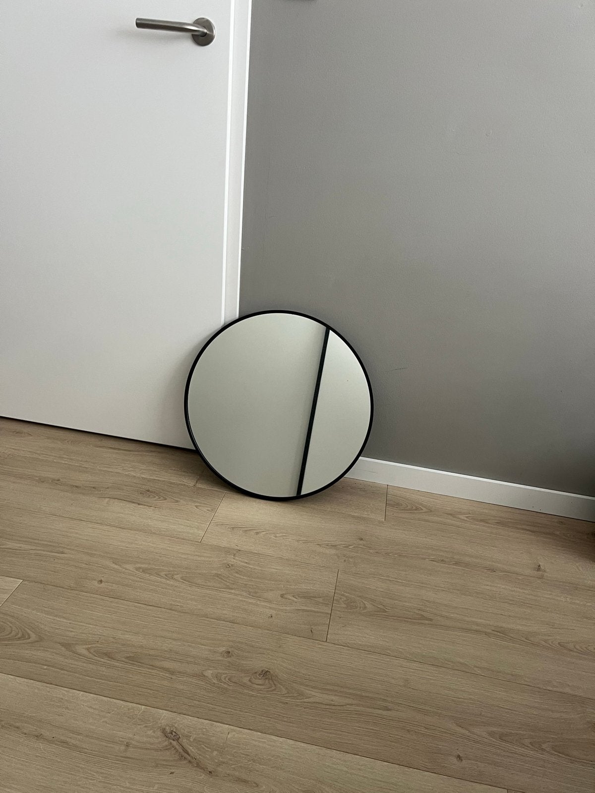 Ikea ronde spiegel met zwarte rand, Ophalen, Gebruikt, Rond, Minder dan 100 cm
