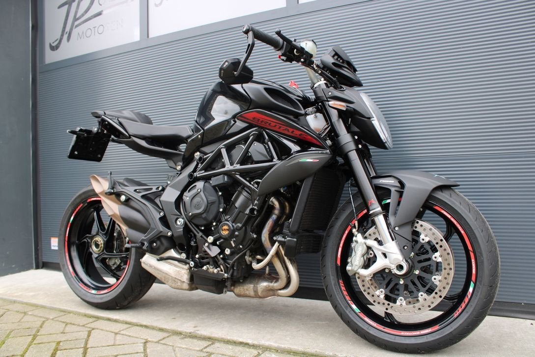 MV agusta Brutale 800 R (2024) *Org.NL*1e.eig*Fab.garantie*, Motoren, Motoren | MV Agusta, Motorrijbewijs A, Bedrijf, Meer dan 35 kW