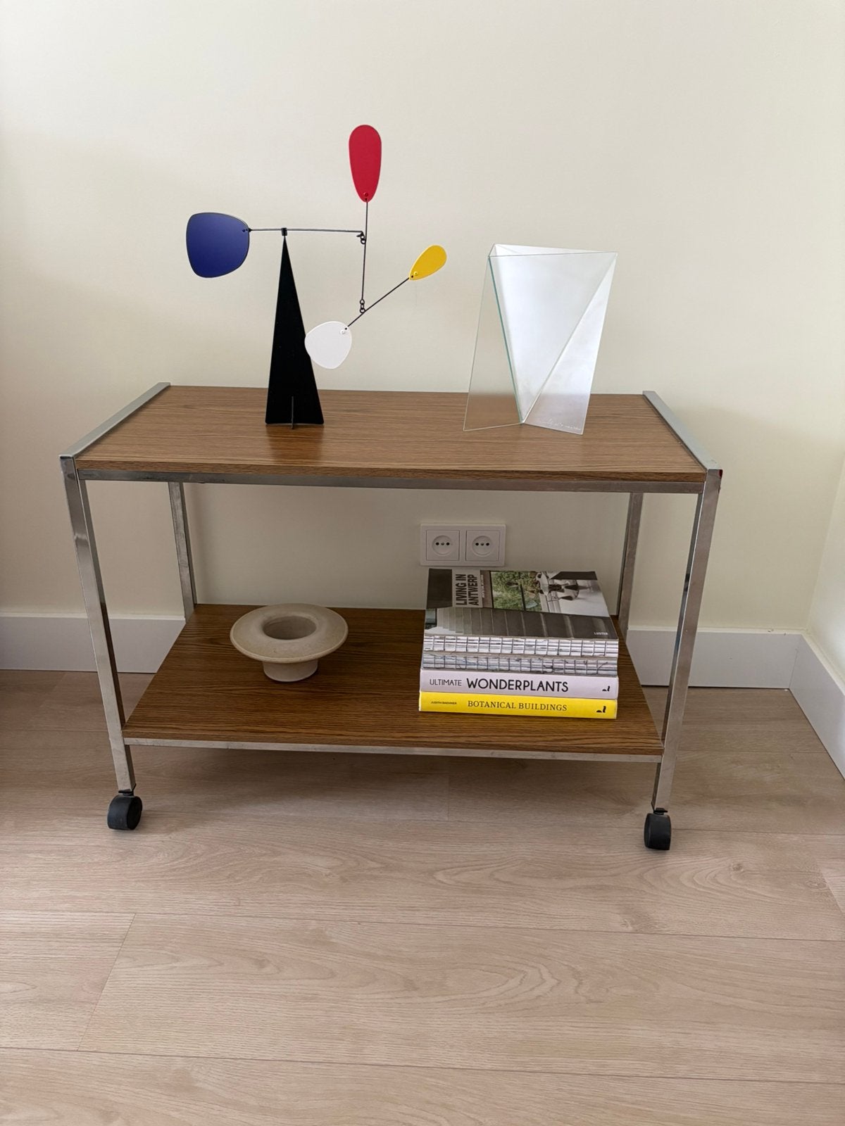 Mid Century vintage trolley bijzettafel platenspeler chrome, Huis en Inrichting, Tafels | Bijzettafels, Gebruikt, Mid Century Modern, 70's, Chrome