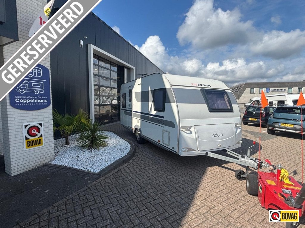 Adria Adora 462 PU voortent fietsenrek fransbed lichtgewicht, Rondzit, Bedrijf, 4 tot 5 meter, Tot en met 4