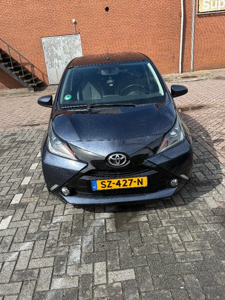 Toyota Aygo 1.0 Vvt-i 69pk 5D 2018 Blauw, Voorwielaandrijving, Euro 6, Leder en Stof, Origineel Nederlands