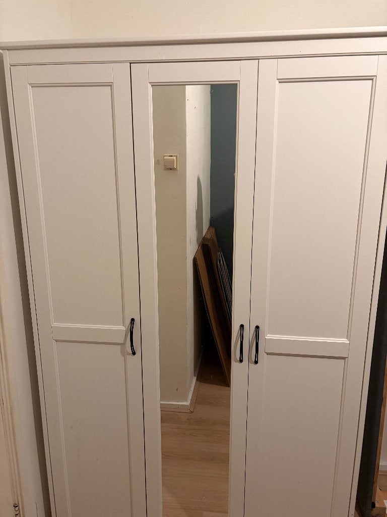 IKEA Songesand kledingkast met spiegel en extra planken, Ophalen, Met deur(en), Gebruikt, 100 tot 150 cm