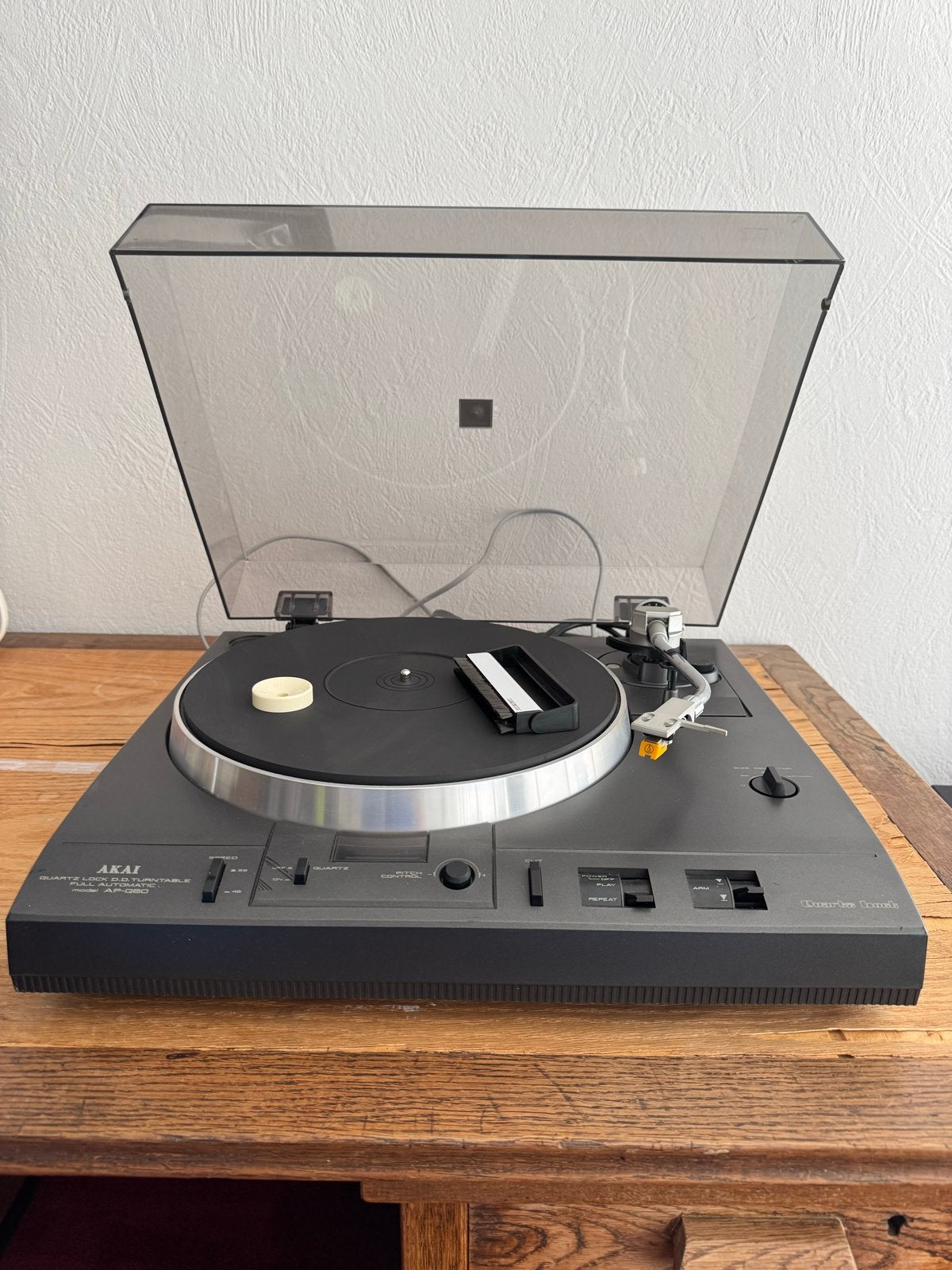 Akai AP-Q60 Quartz Lock D.D. Turntable Volautomatisch, Audio, Tv en Foto, Platenspelers, Ophalen, Gebruikt, Automatisch, Platenspeler