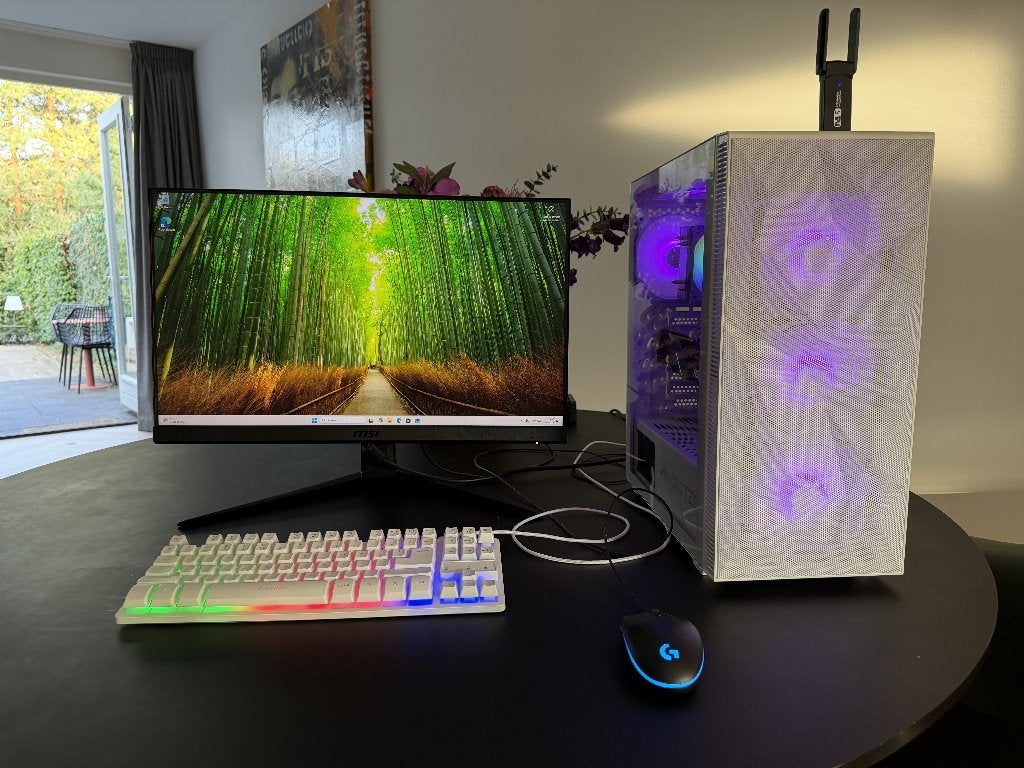 Game pc: i7‑pc + monitor (RX 5600 XT, 16 GB, 1 TB SSD), Computers en Software, Desktop Pc's, Zo goed als nieuw, Gaming, SSD, 1 TB