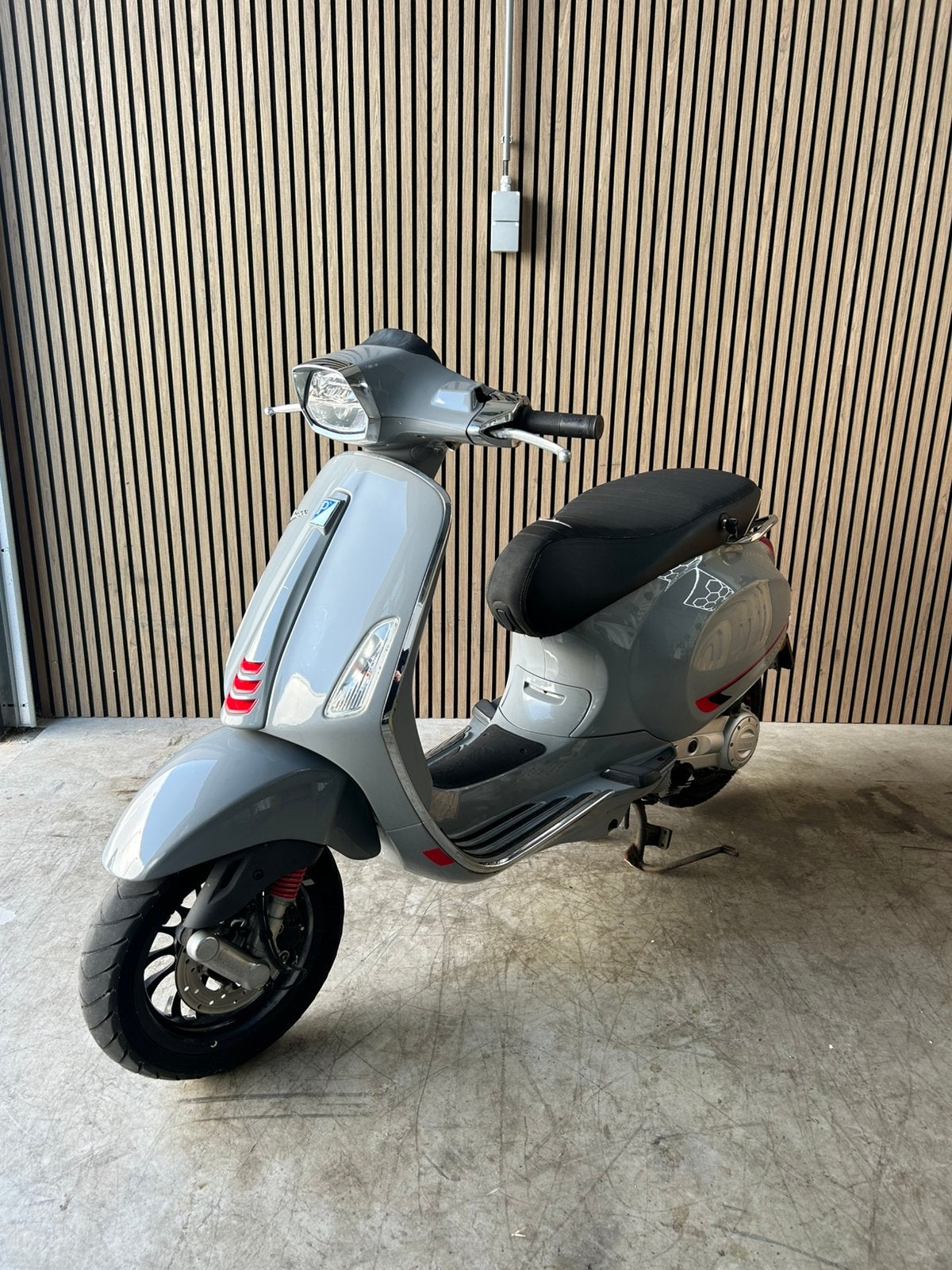 Vespa sprint iget | 2019 | Snor | Lichte opknapper, Fietsen en Brommers, Scooters | Vespa, Gebruikt, Overige modellen, Ophalen of Verzenden